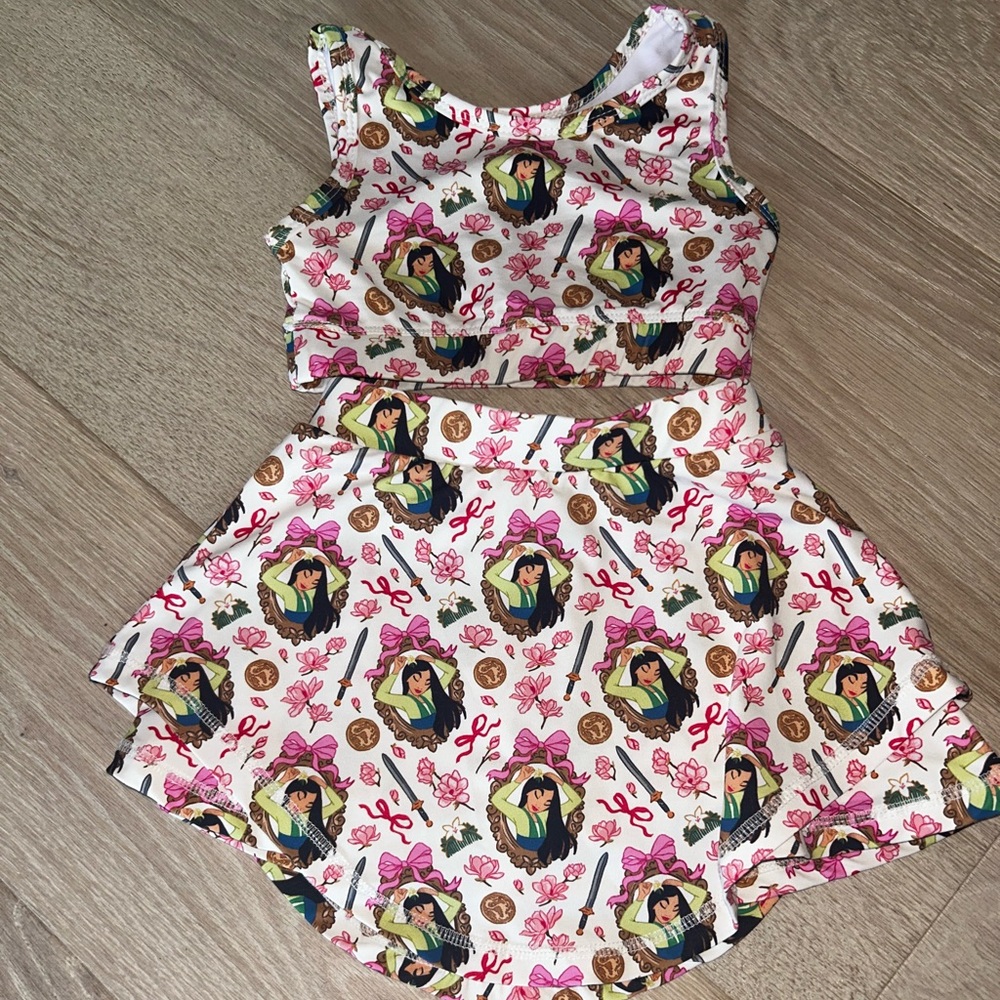 Girls Mulan athletic set